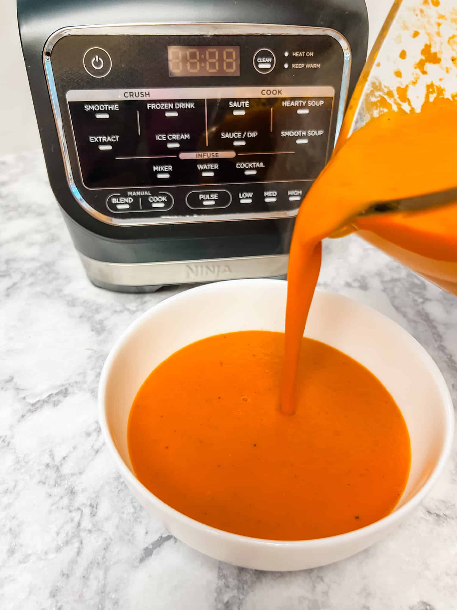 Ninja FOODi Blender Tomato Soup with Basil